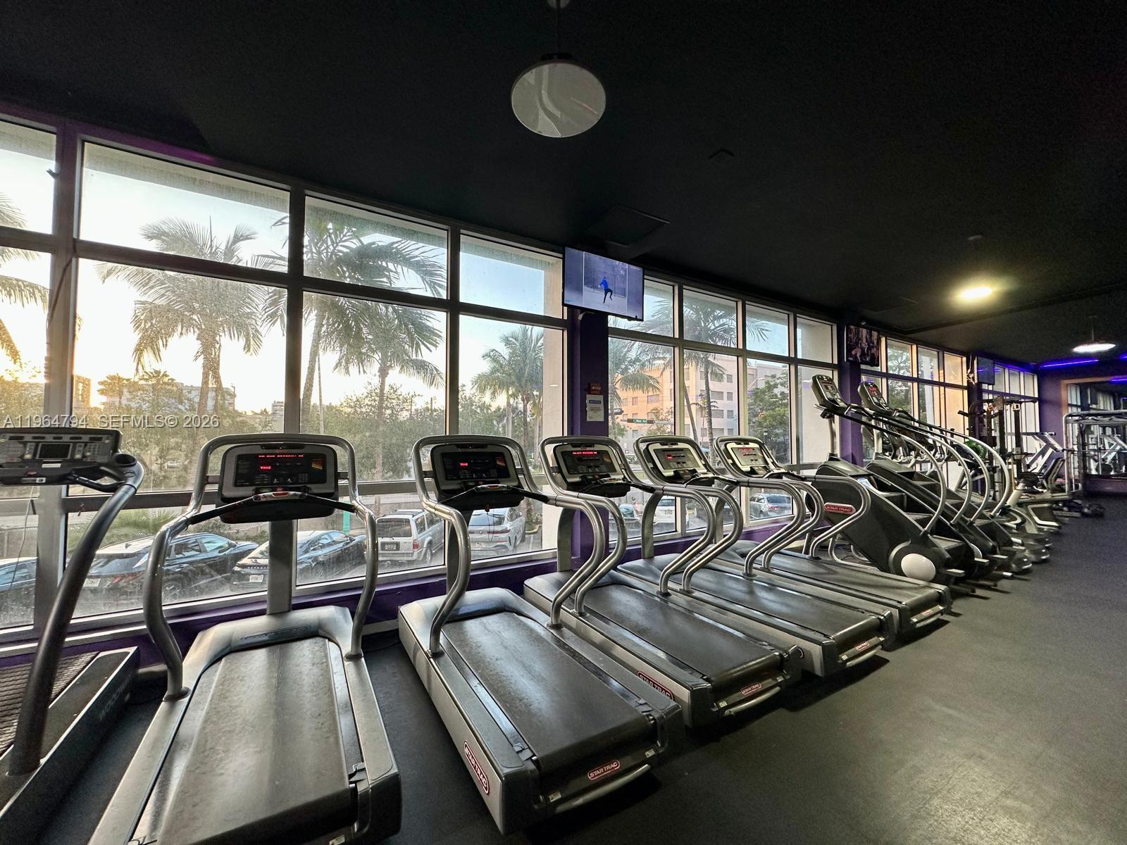 MIRADOR 1000 CONDO - Residential