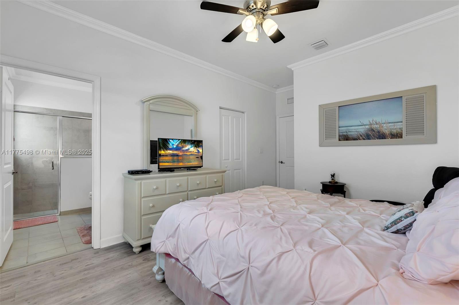 VILHEN DRIVE ESTATES - Residential