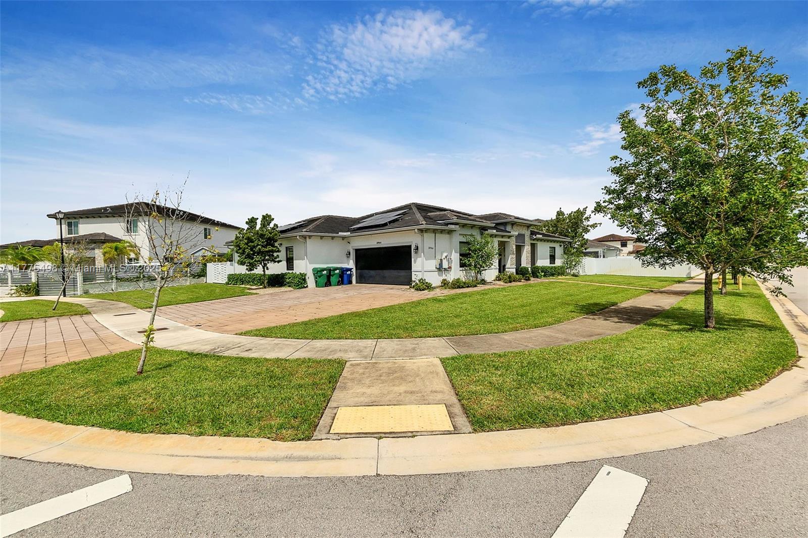 VILHEN DRIVE ESTATES - Residential