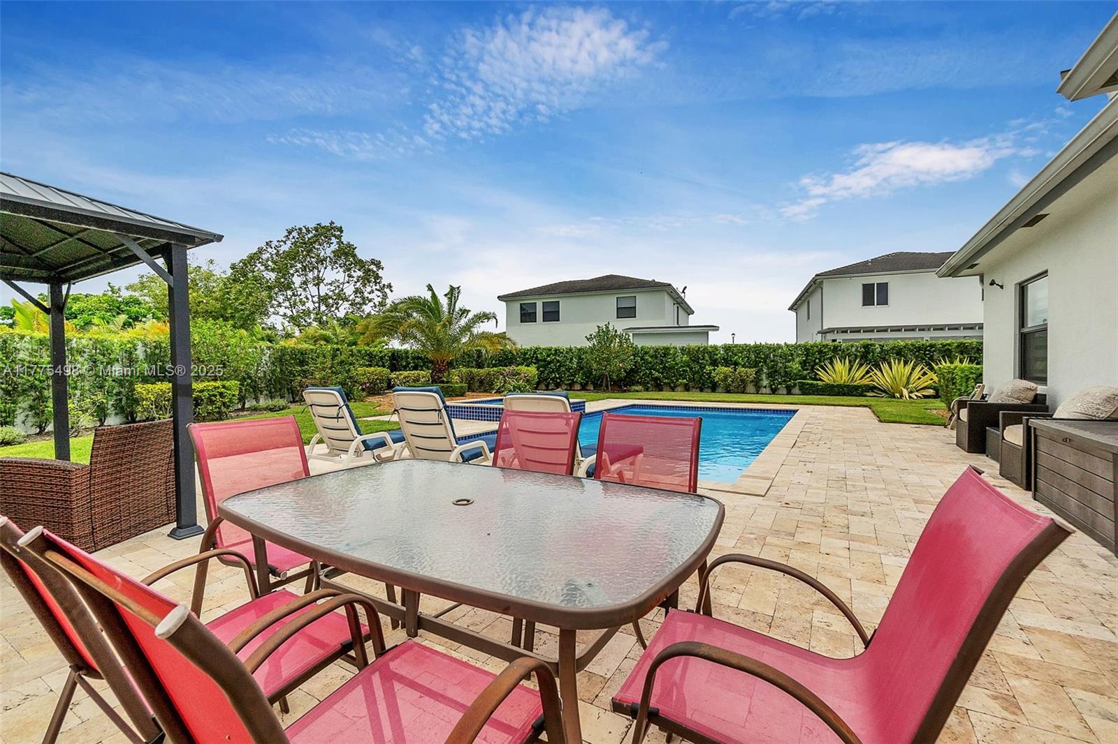 VILHEN DRIVE ESTATES - Residential