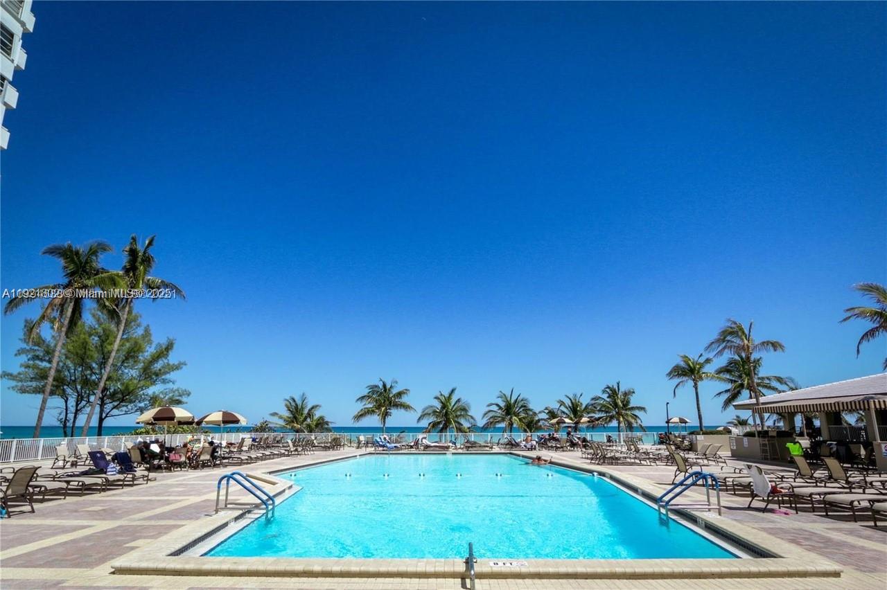 HEMISPHERES CONDO - Residential Lease