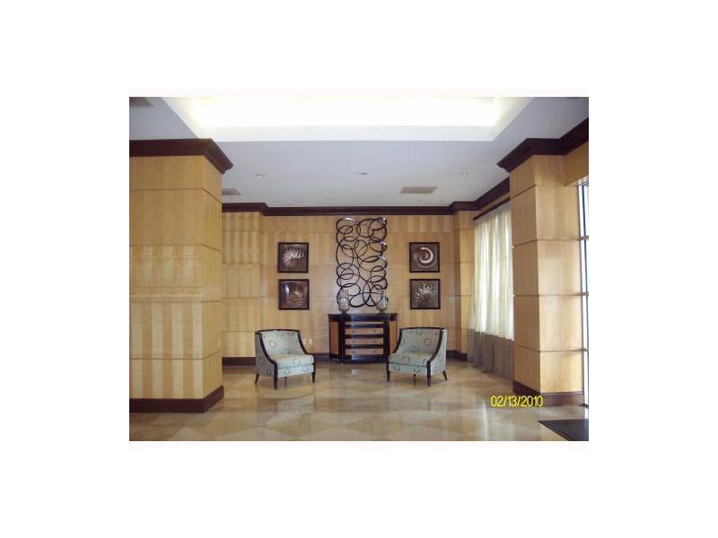 OCEANVIEW BUILDING CONDO - Residential Lease