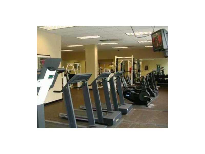 OCEANVIEW BUILDING CONDO - Residential Lease