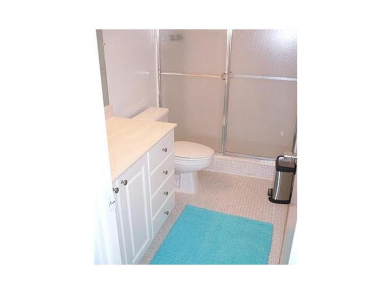 OCEANVIEW BUILDING CONDO - Residential Lease