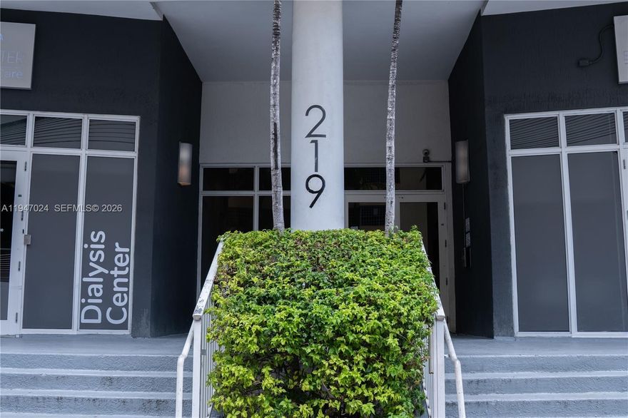 This beautiful condo offers an exceptional investment opportunity. Featuring a large balcony, it is ideally situated, providing easy access to Miami's vibrant dining, entertainment, cultural attractions, and nightlife. It's currently leased month to month, making it an immediate income-generating asset. Its enviable location provides quick access to Marlins Park, a focal point for premier events, culinary experiences, and entertainment. With Brickell and Downtown Miami only moments away, this property ensures effortless access to all that Miami has to offer.