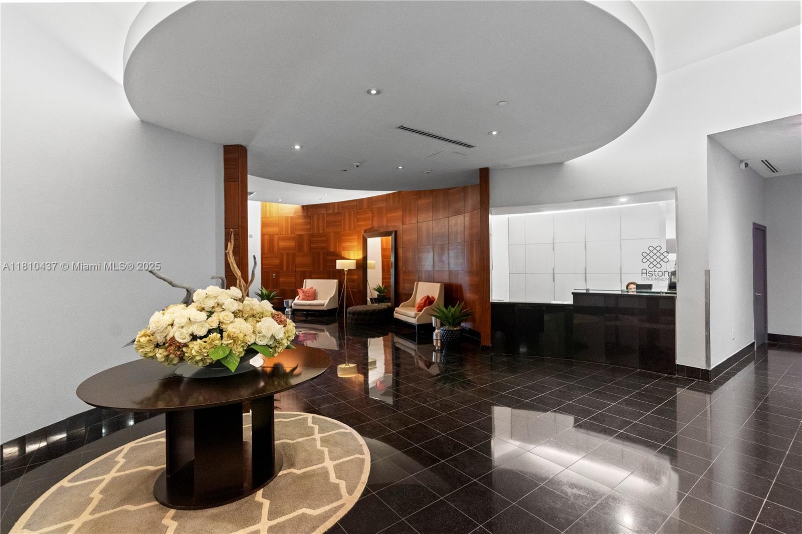 THE ASTON CONDO - Residential