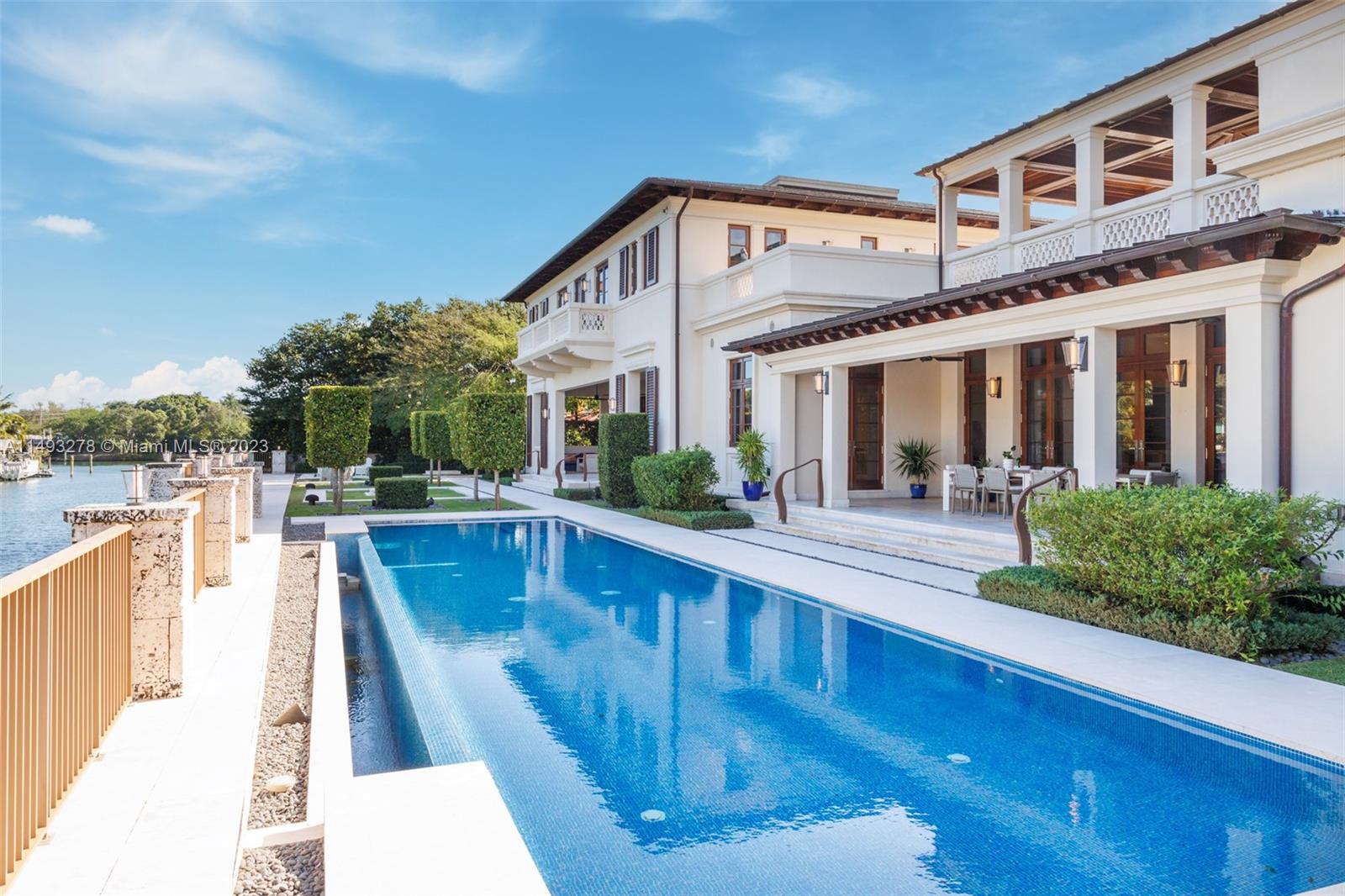 CORAL GABLES RIVIERA SEC - Residential