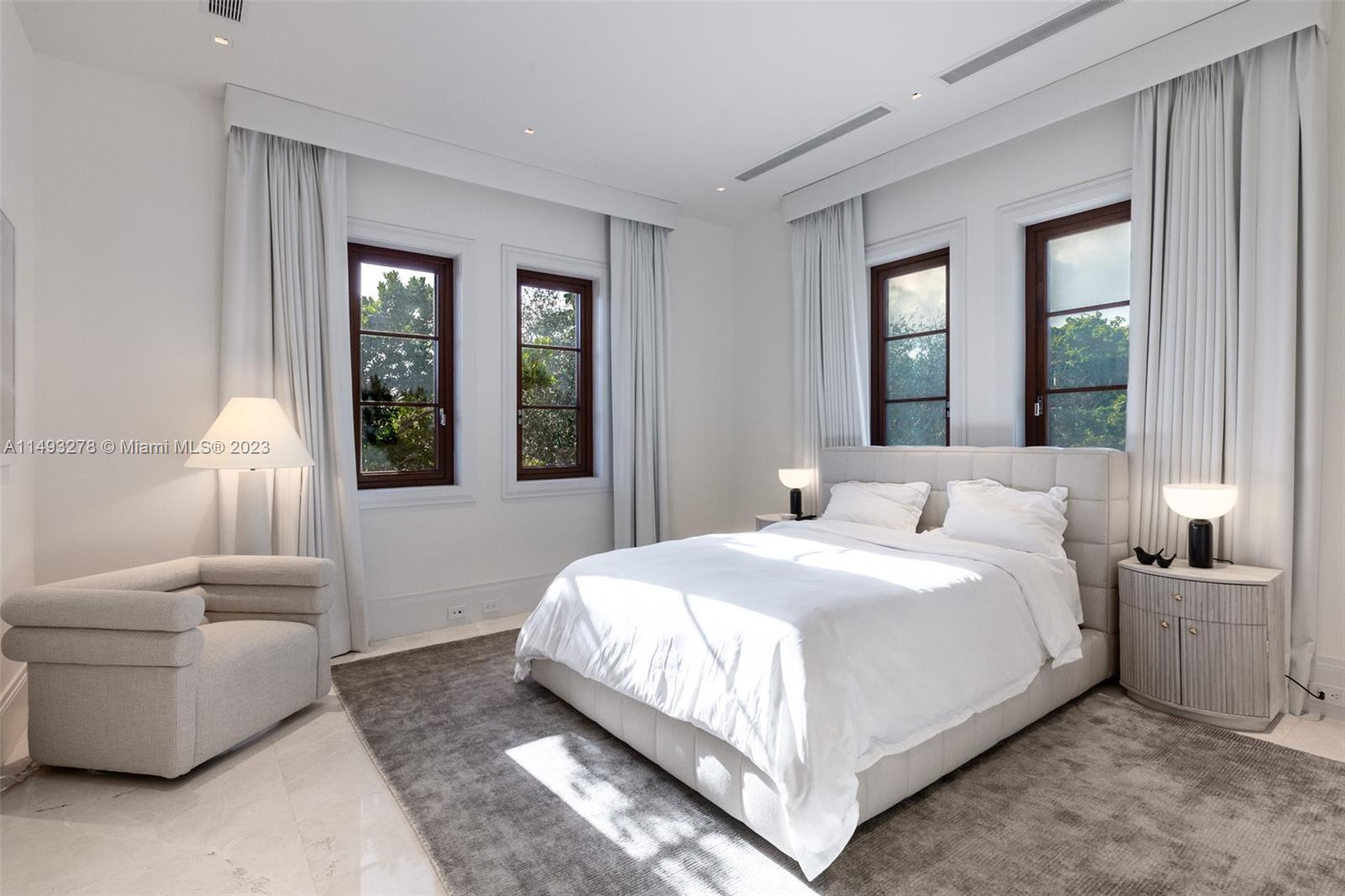 CORAL GABLES RIVIERA SEC - Residential