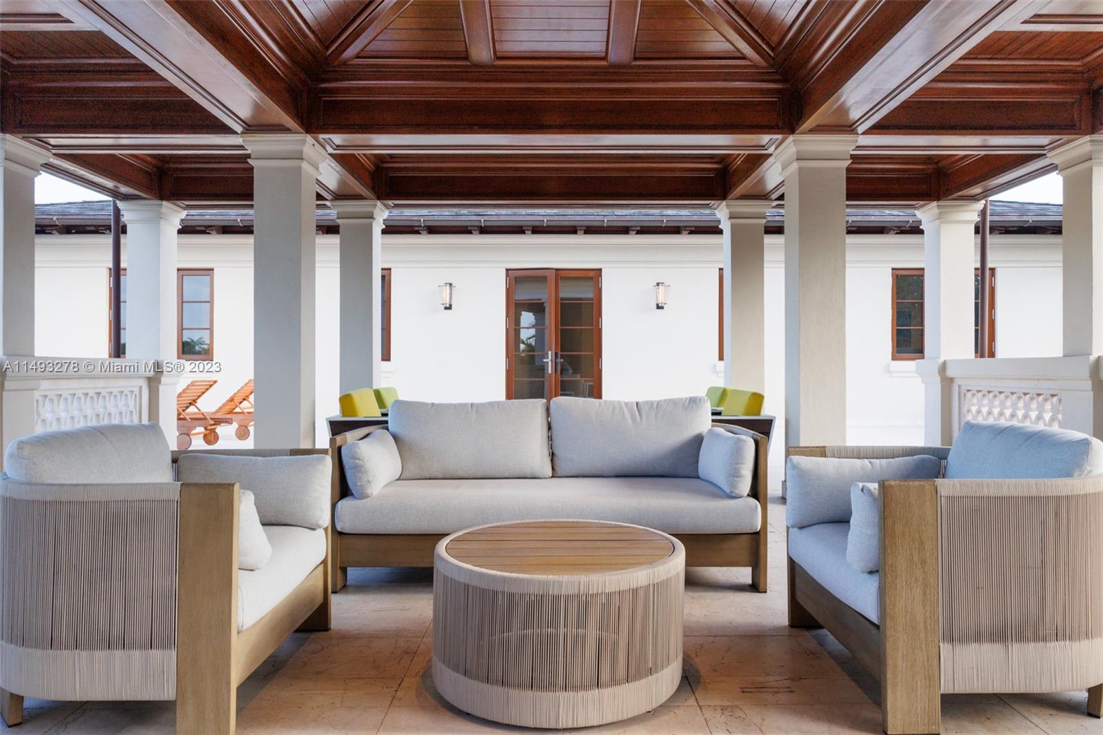 CORAL GABLES RIVIERA SEC - Residential