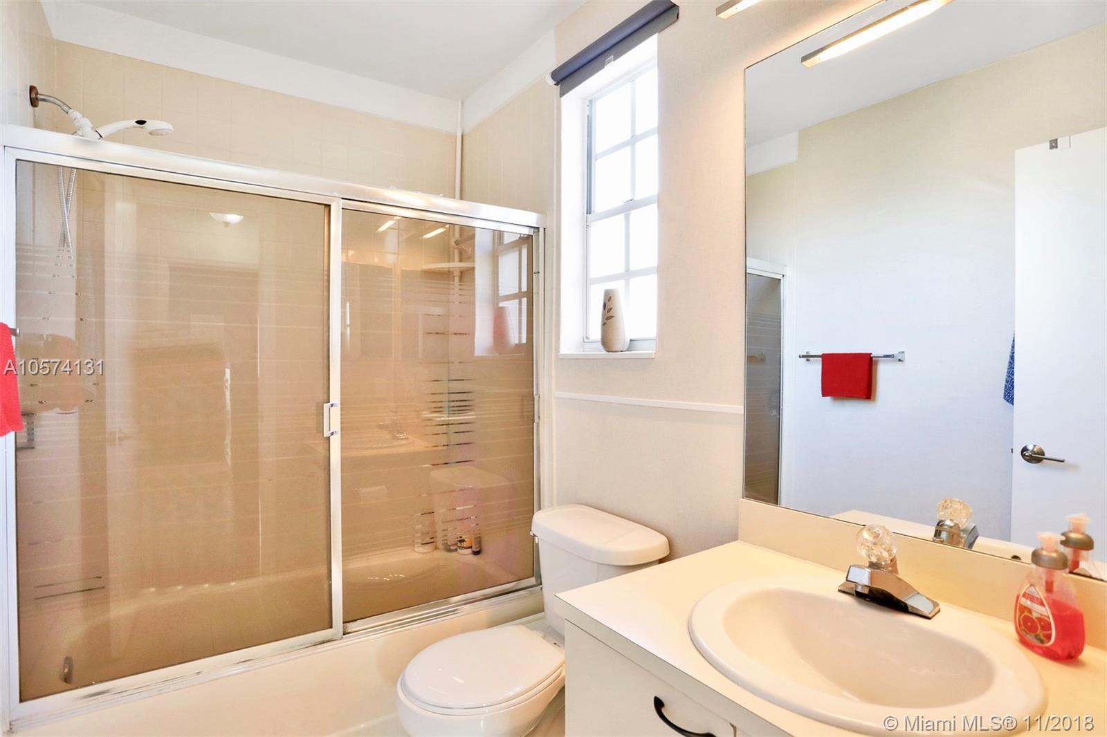 LAKE POINTE SEC 4 - Residential