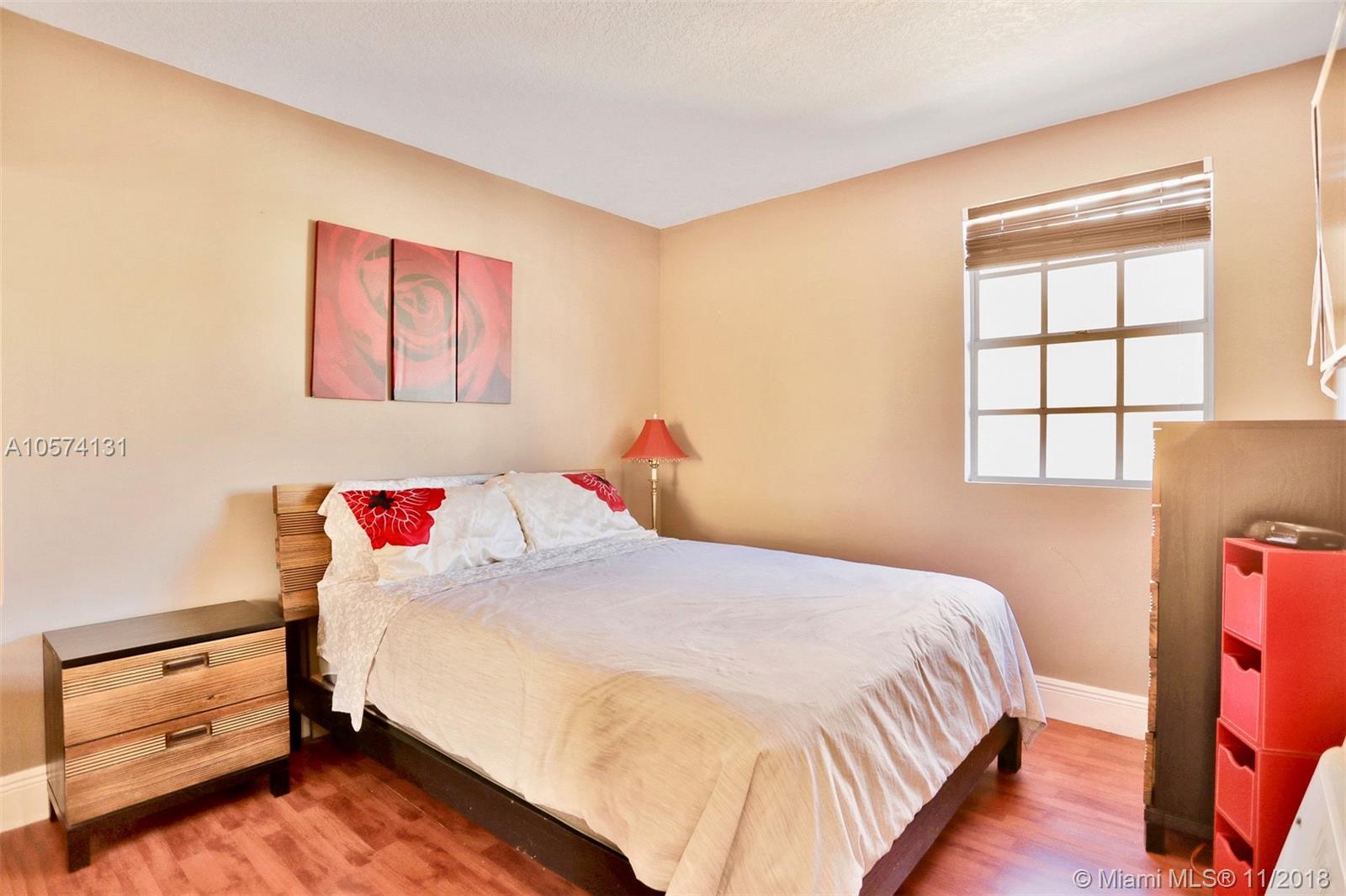 LAKE POINTE SEC 4 - Residential