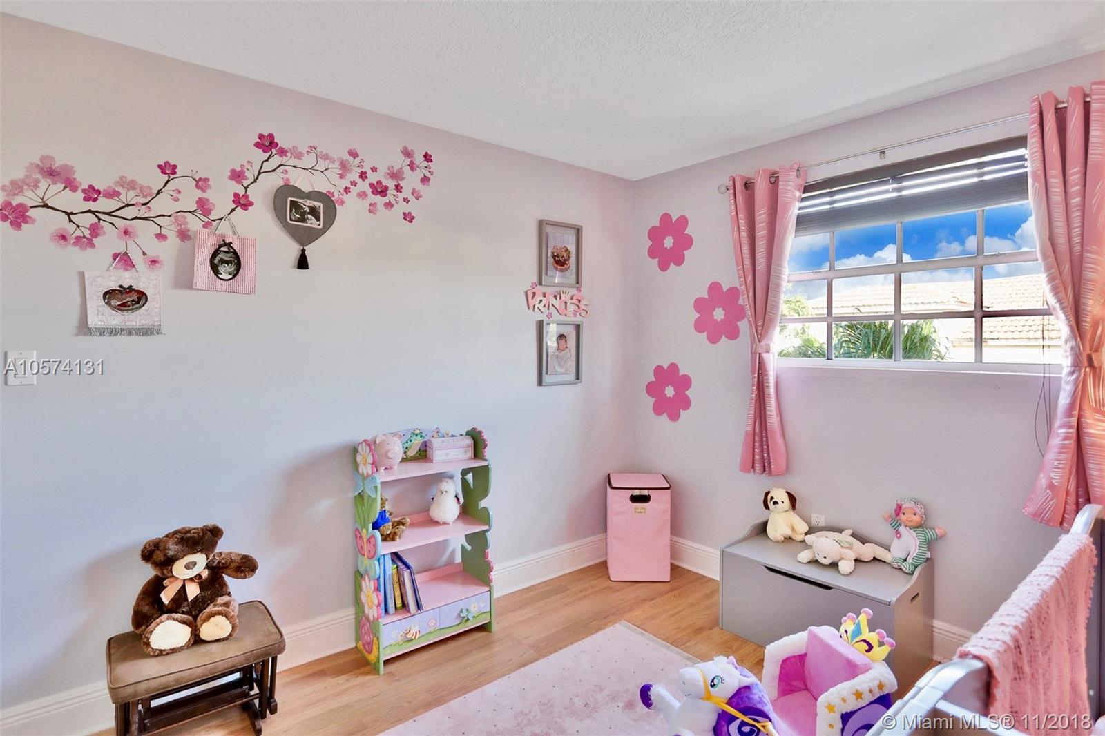 LAKE POINTE SEC 4 - Residential