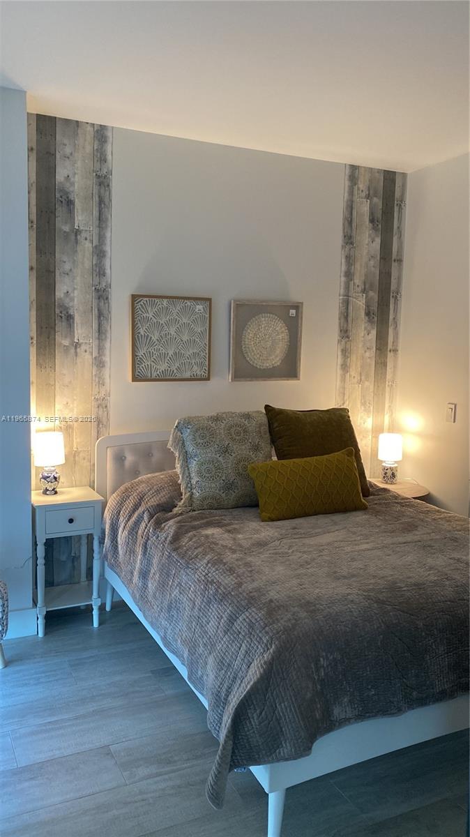 3401 MIDTOWN CONDO - Residential