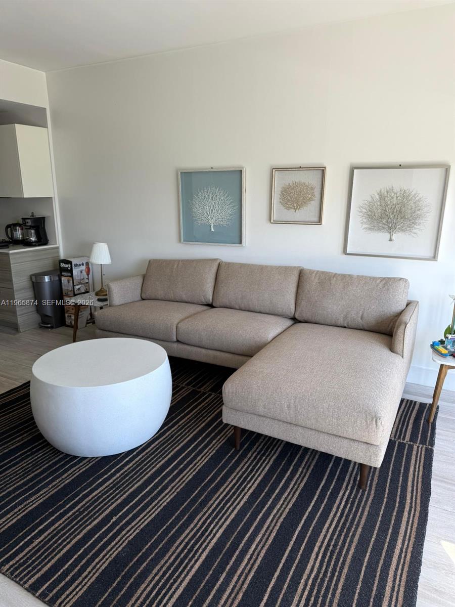 3401 MIDTOWN CONDO - Residential