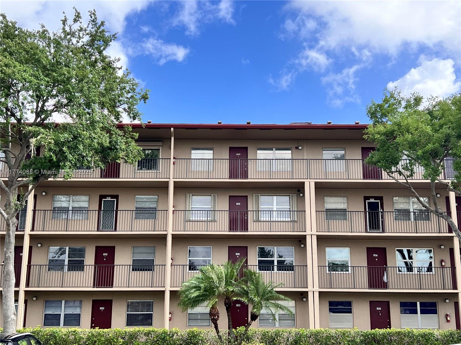 Rental Property at 13455 Sw 9th Ct 107J, Pembroke Pines, Miami-Dade County, Florida - Bedrooms: 2 
Bathrooms: 2  - $1,950 MO.