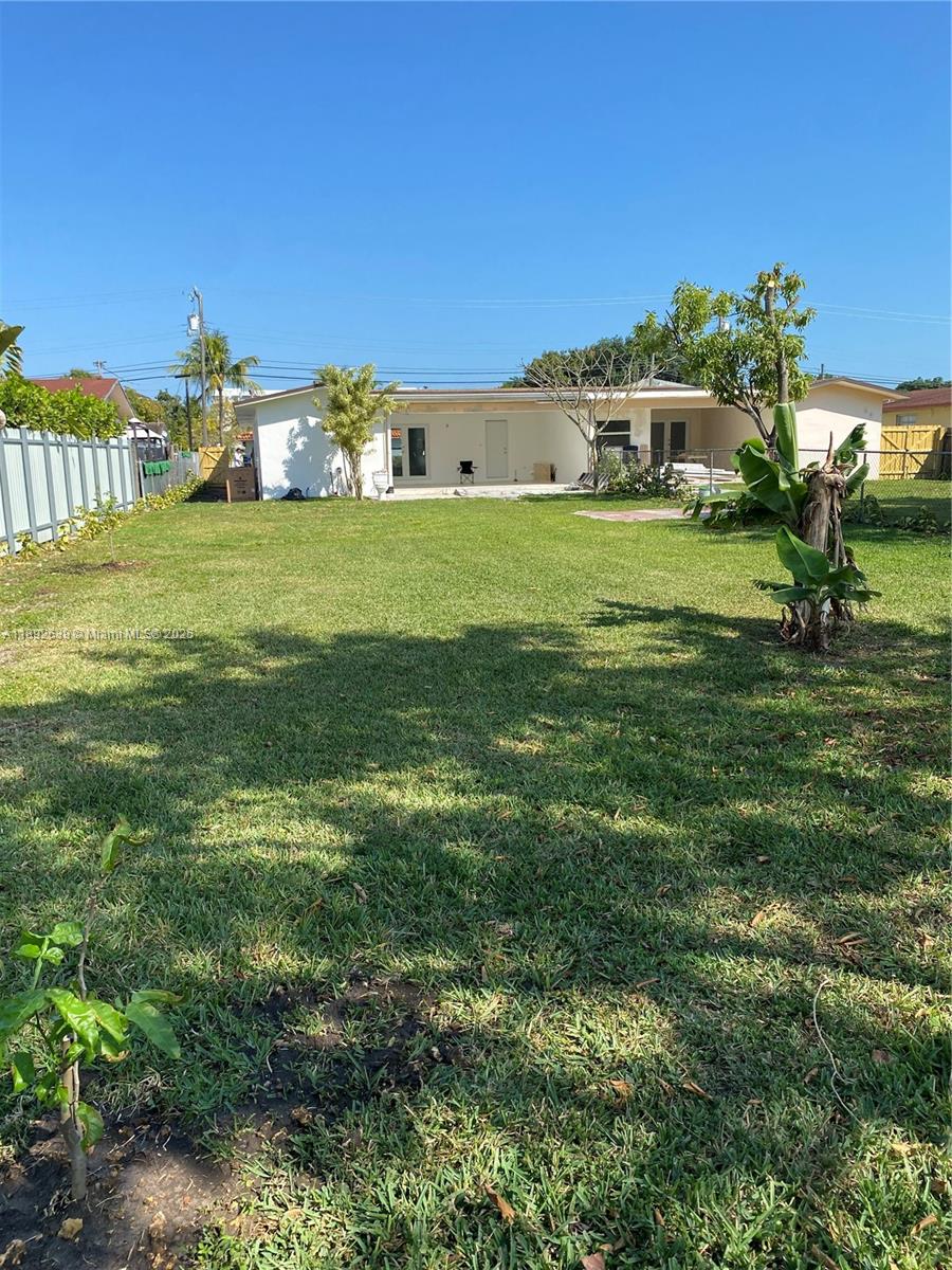 CORAL TERR SEC 1 - Residential Lease