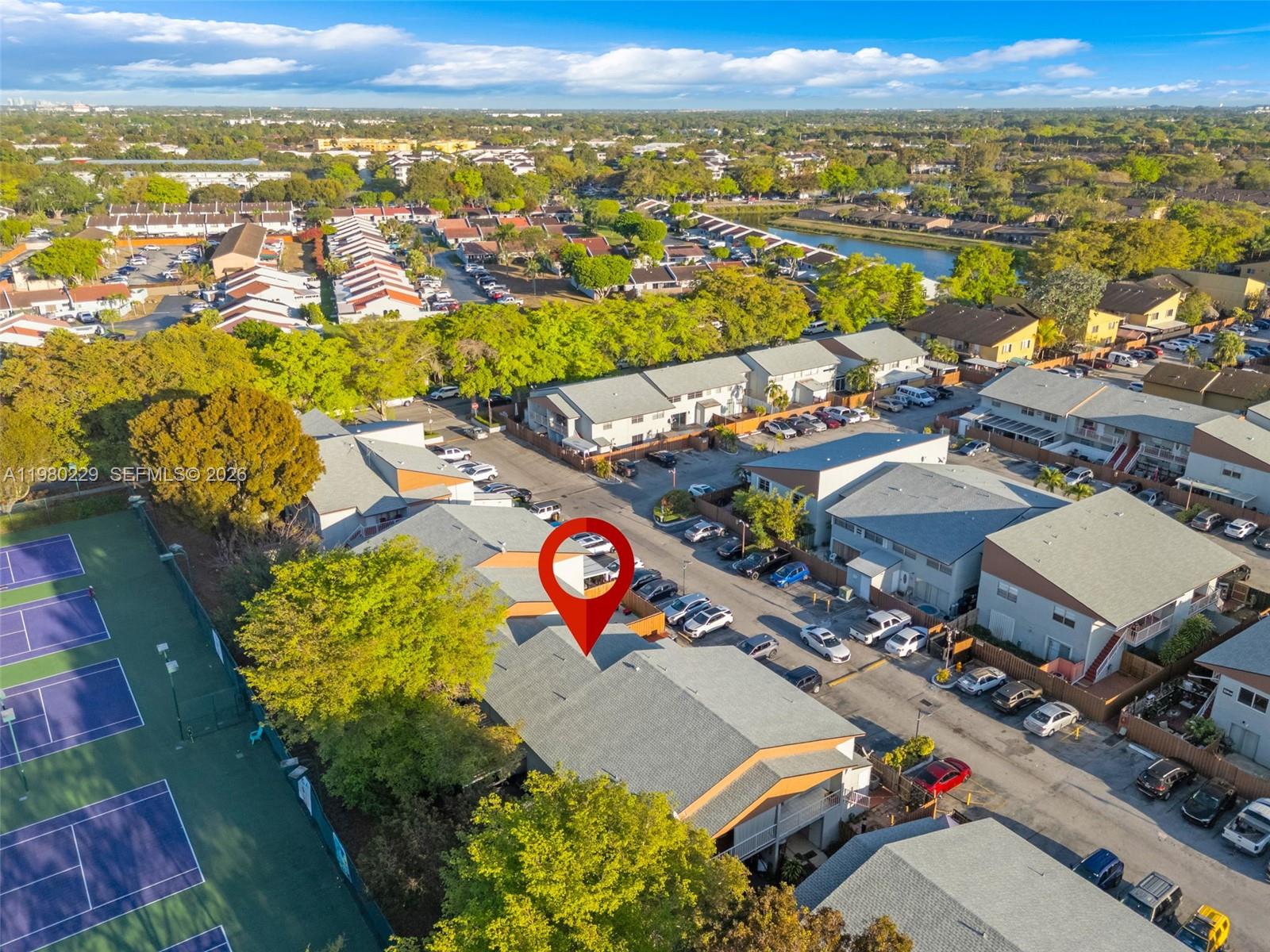 TENNIS VIEW CONDO PH I - Residential