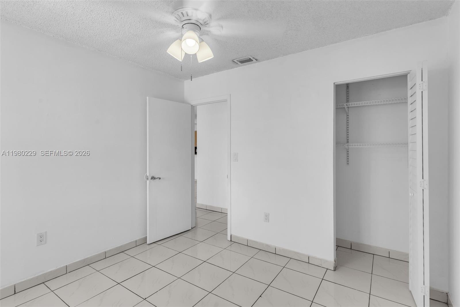 TENNIS VIEW CONDO PH I - Residential