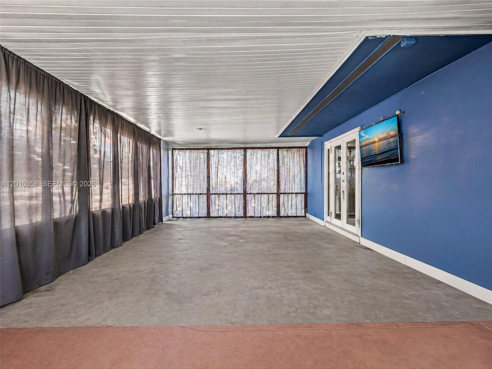 HIGHLAND PARK ESTATES - Residential