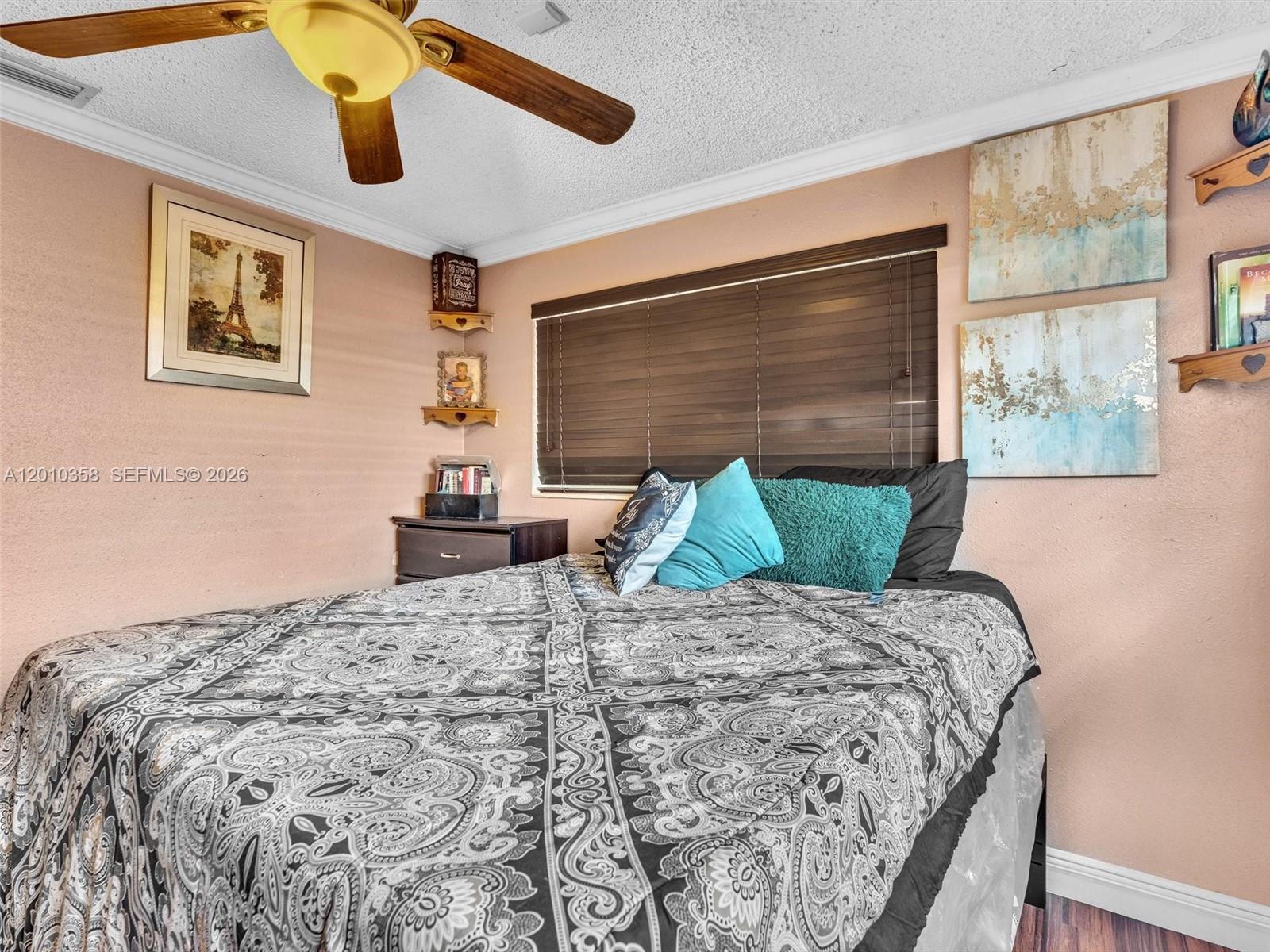 HIGHLAND PARK ESTATES - Residential