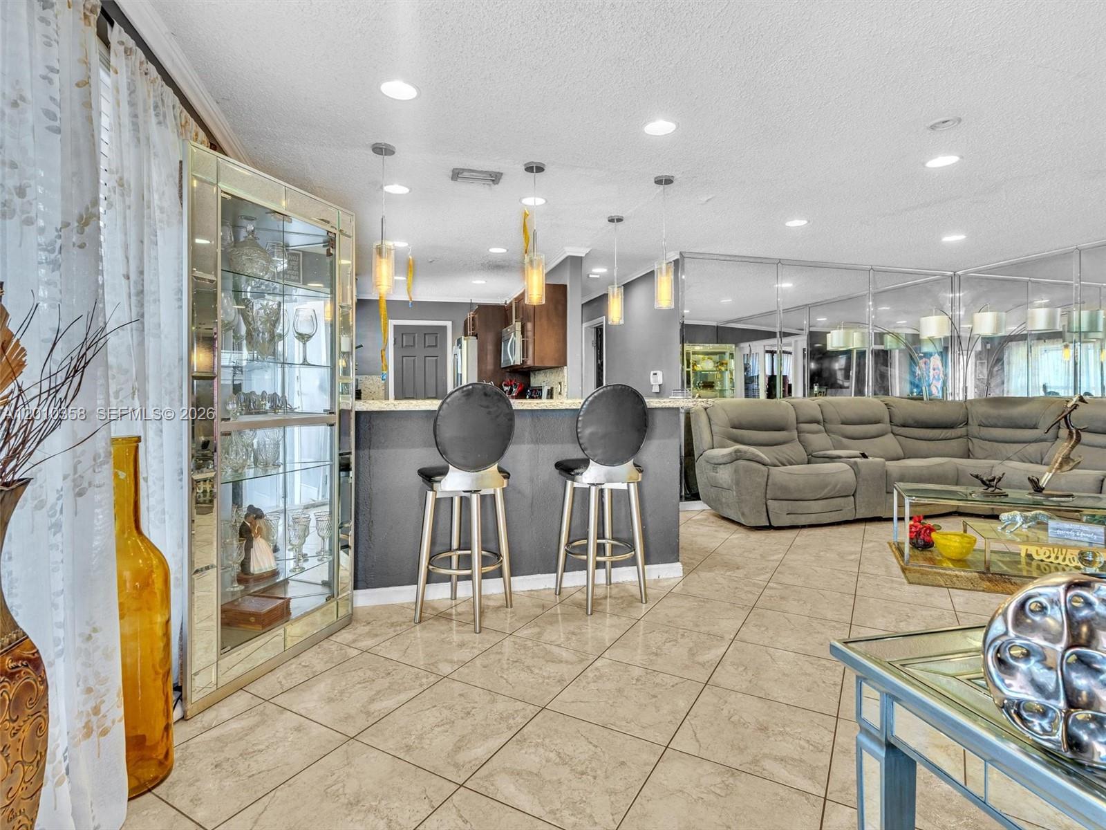 HIGHLAND PARK ESTATES - Residential