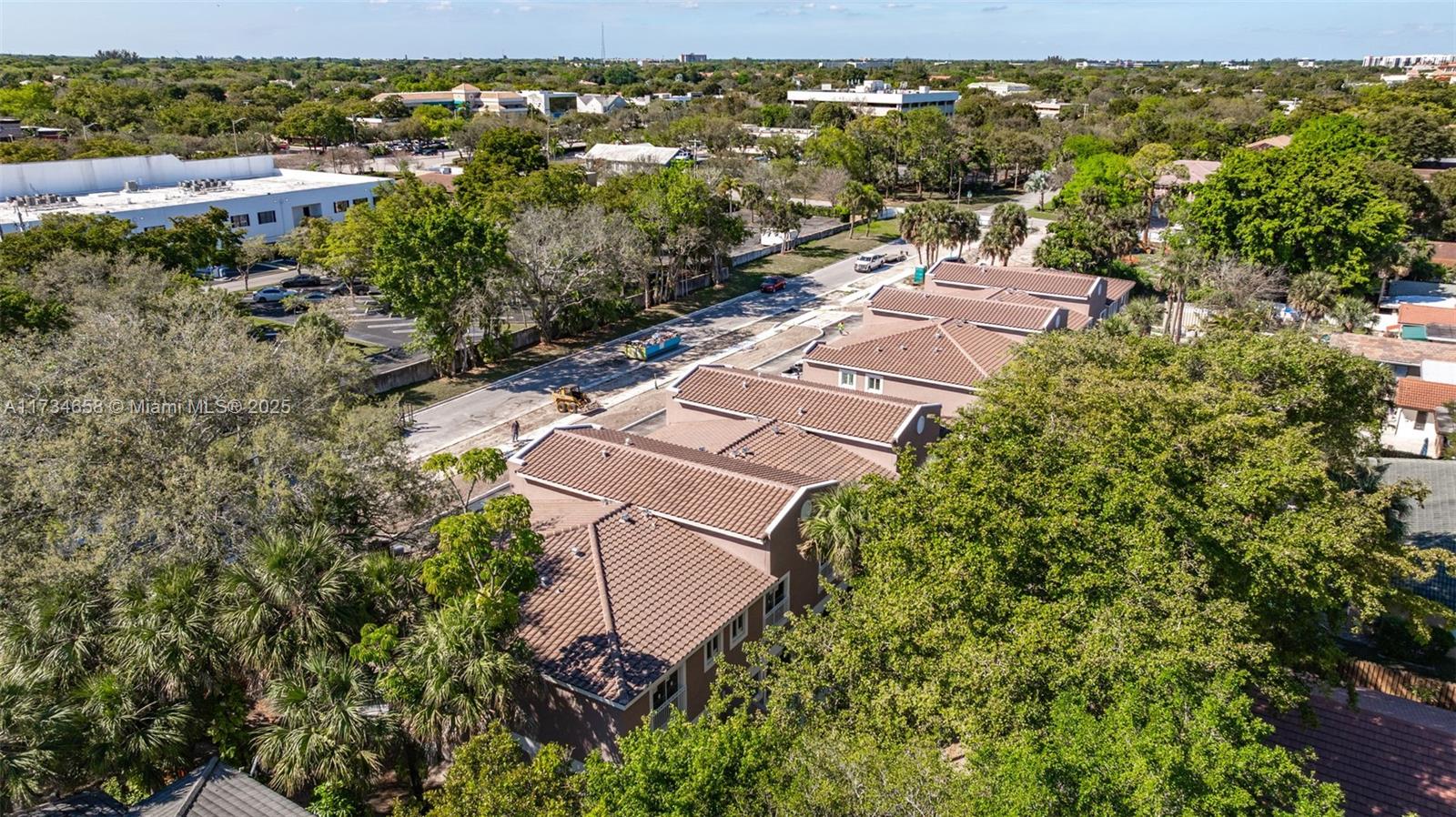 CORAL SPRINGS UNIVERSITY - Residential