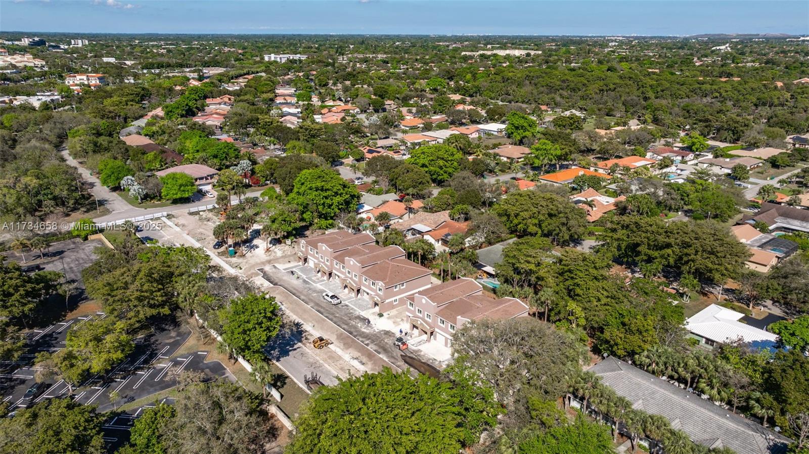 CORAL SPRINGS UNIVERSITY - Residential