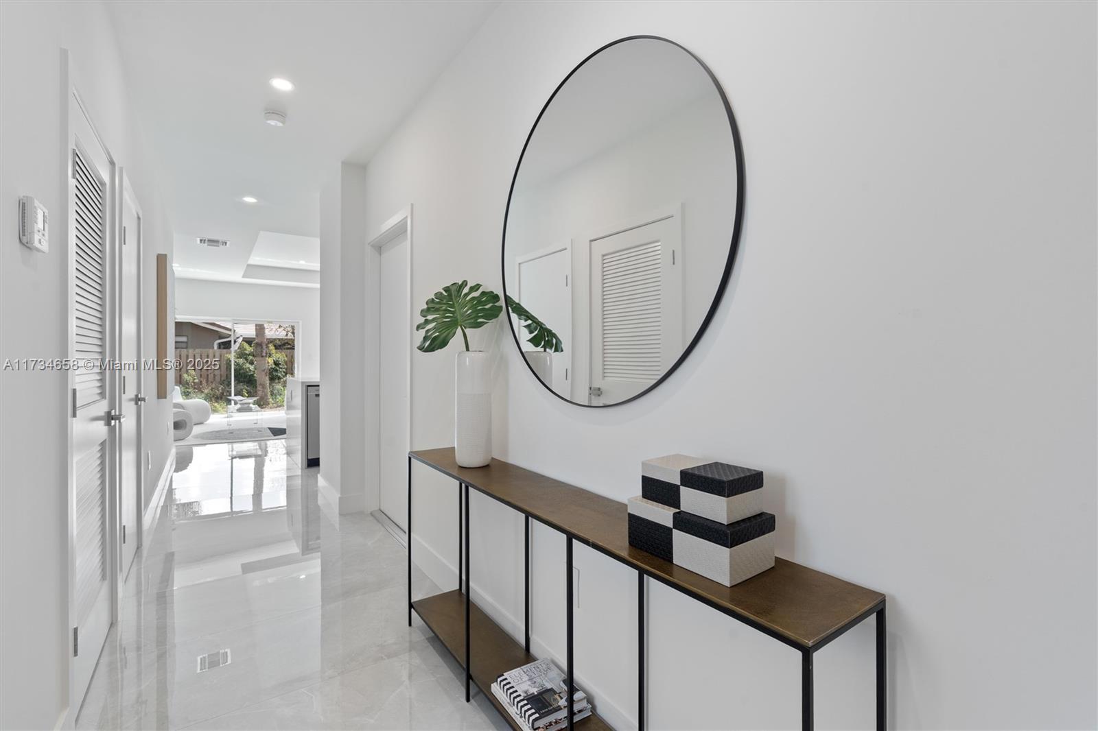 CORAL SPRINGS UNIVERSITY - Residential