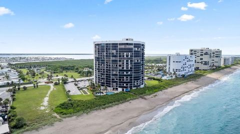 A home in Jensen Beach