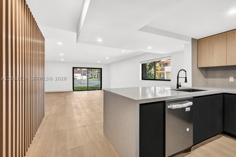Photo of 10046 NW 41st St #48-4, Doral, FL 33178 (MLS # A12080837)