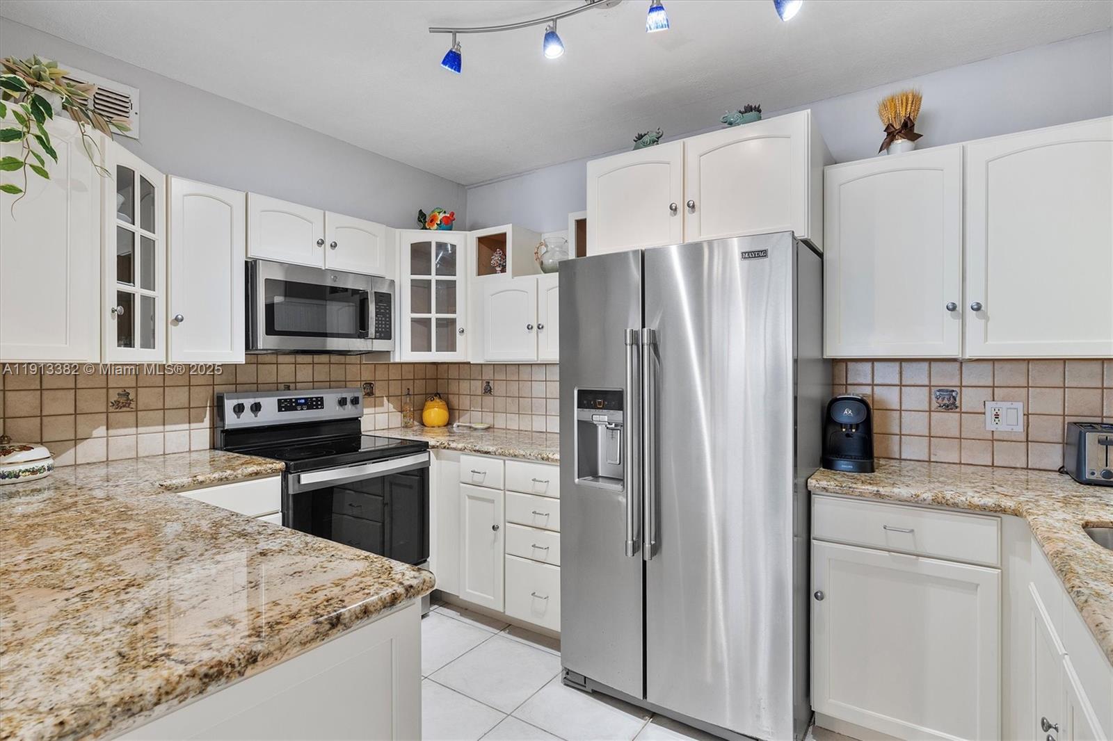 The Carriage Club North - Residential