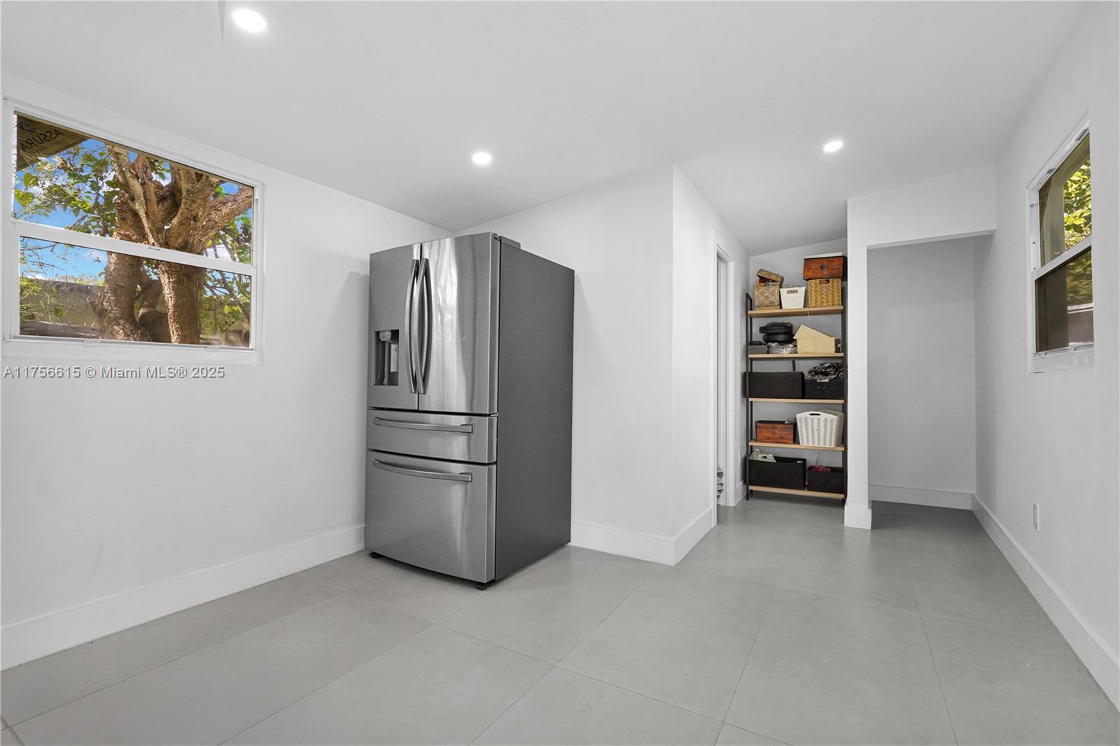 COLUMBIA PARK CORR PL - Residential