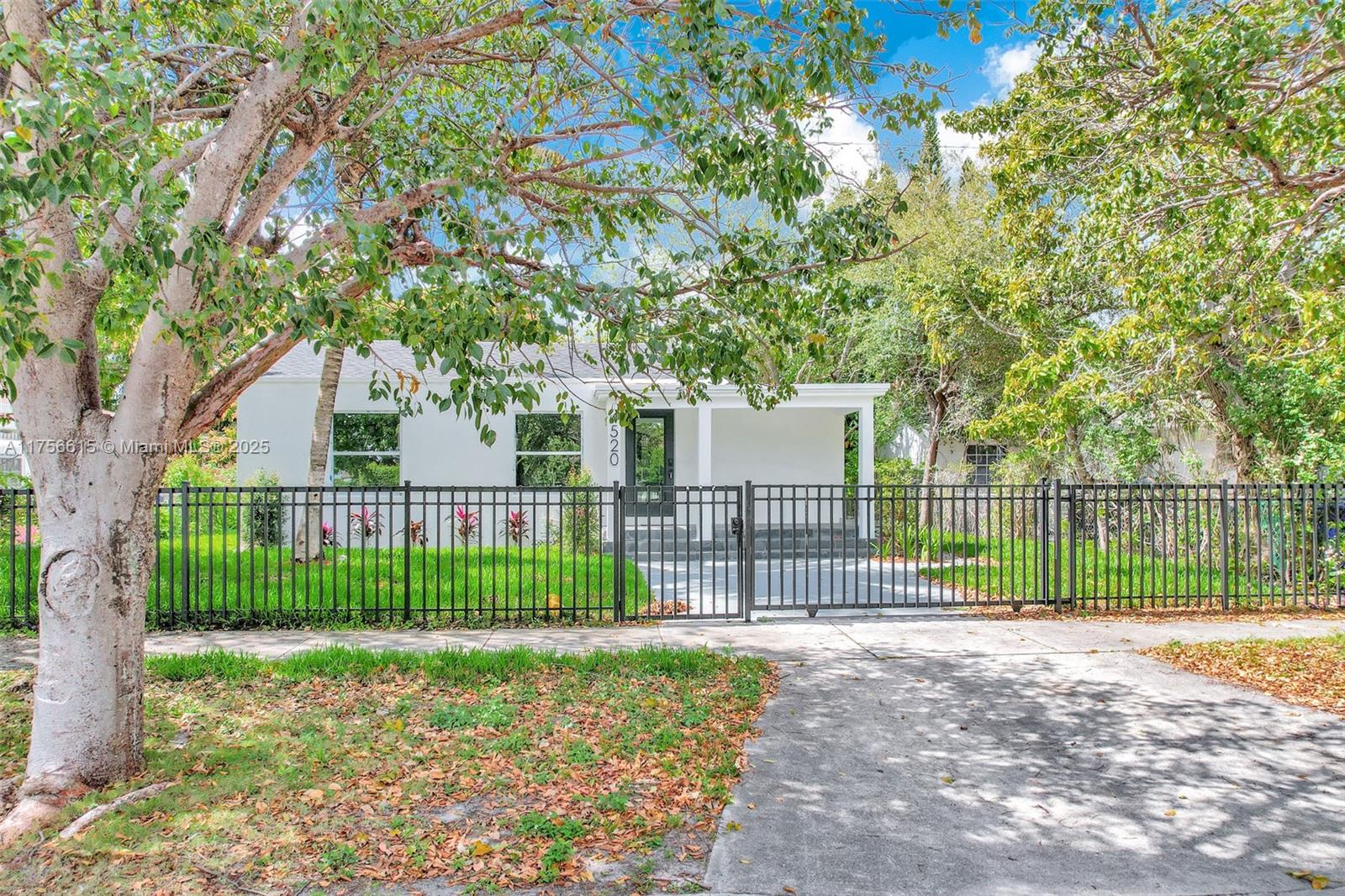 COLUMBIA PARK CORR PL - Residential