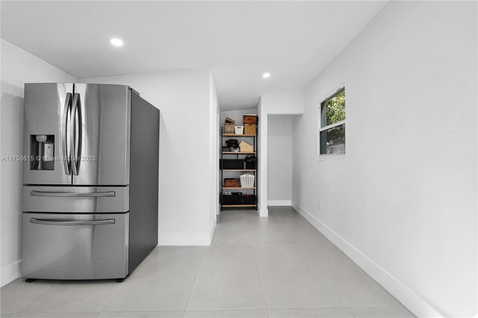 COLUMBIA PARK CORR PL - Residential