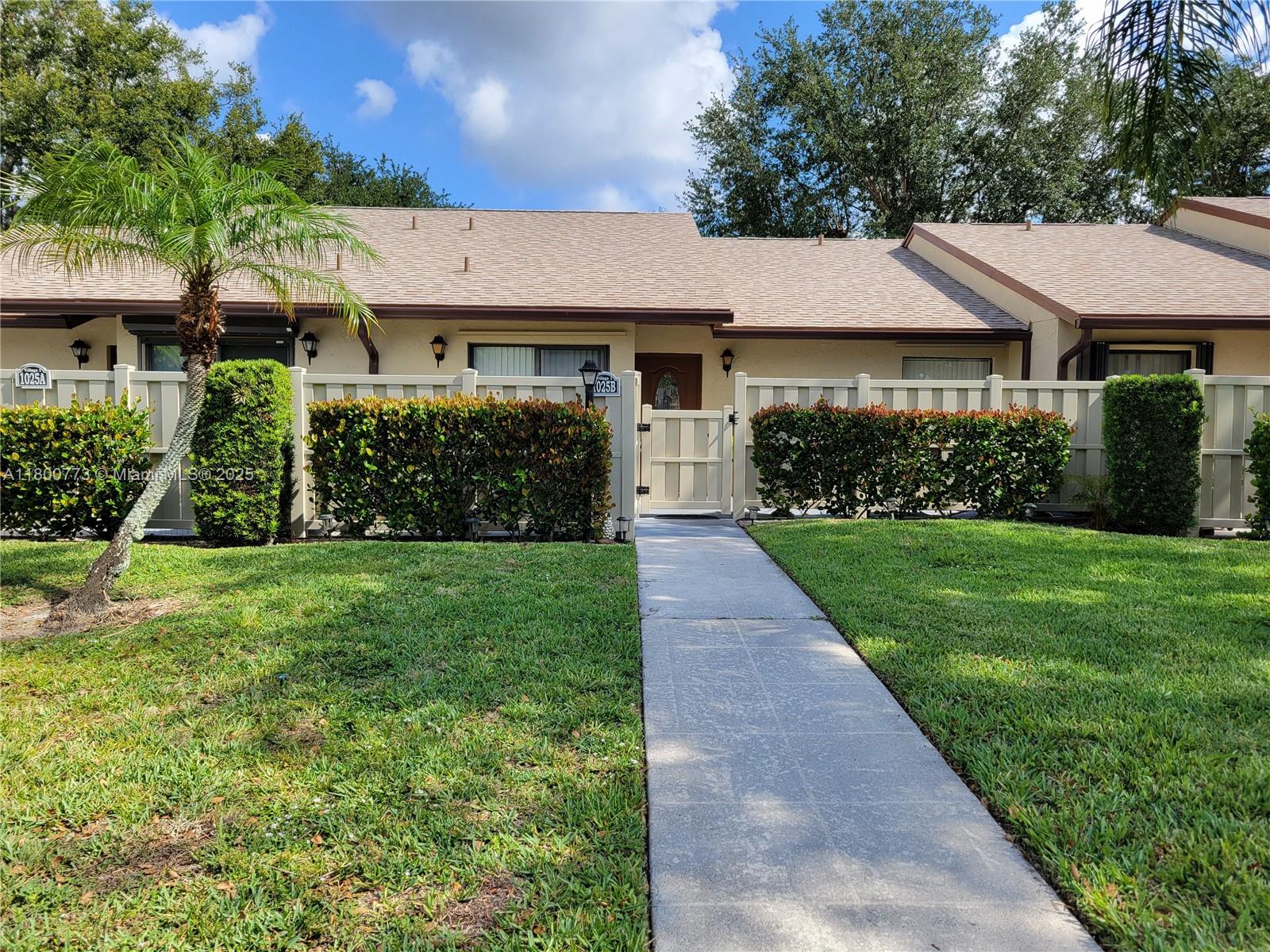 1025 Green Pine Blvd B
