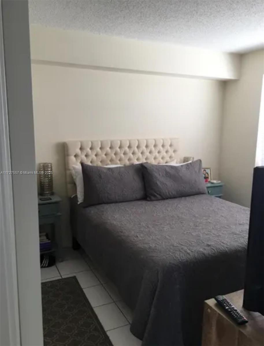 2575 SW 27th Ave 501