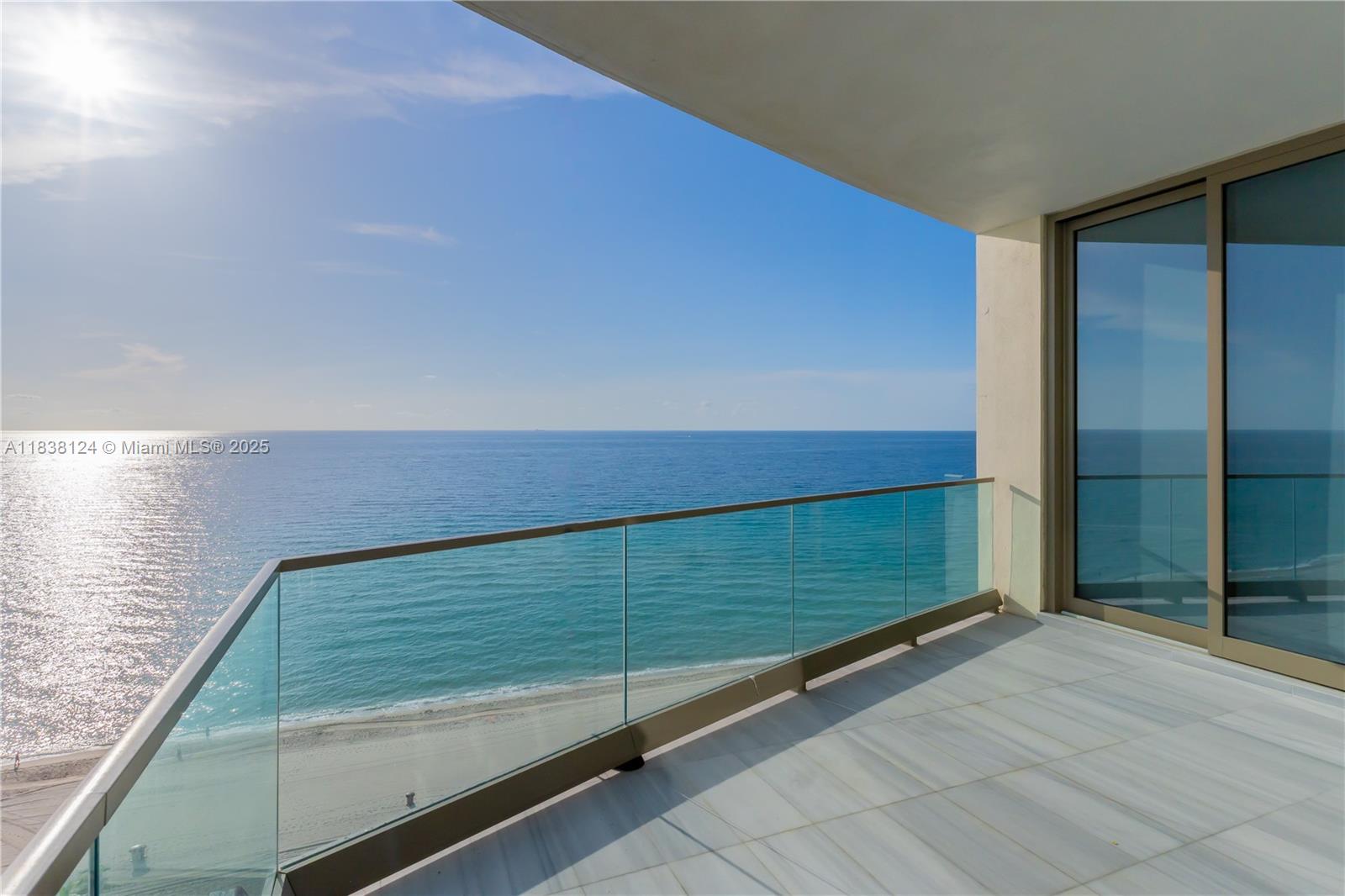 17975 Collins Avenue 1202, Sunny Isles Beach, FL, 33160/$9,700,000 2 17975 Collins Avenue 1202