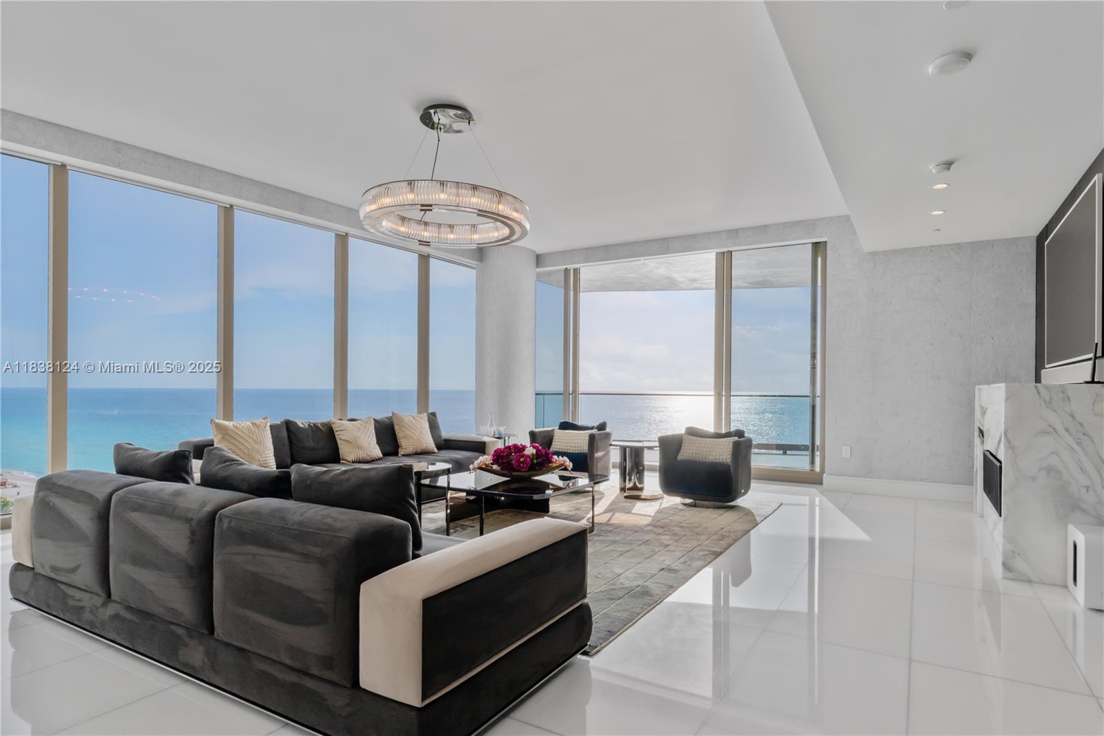 17975 Collins Avenue 1202, Sunny Isles Beach, FL, 33160/$9,700,000 4 17975 Collins Avenue 1202