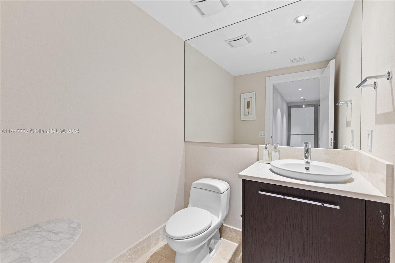JADE OCEAN CONDO - Residential