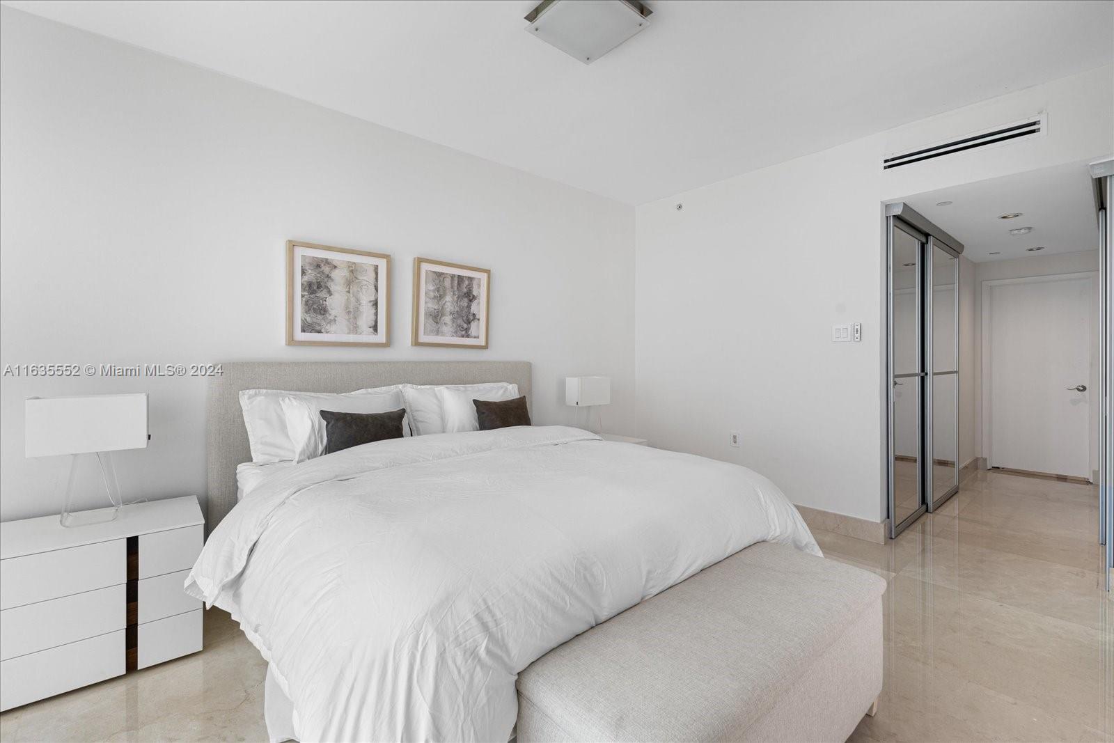 JADE OCEAN CONDO - Residential