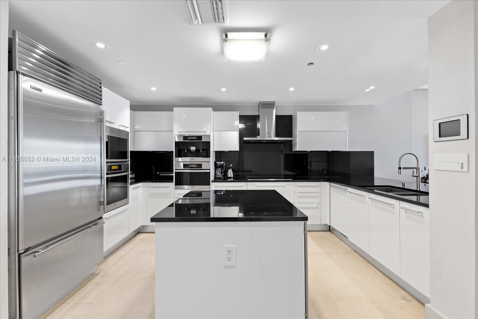 JADE OCEAN CONDO - Residential