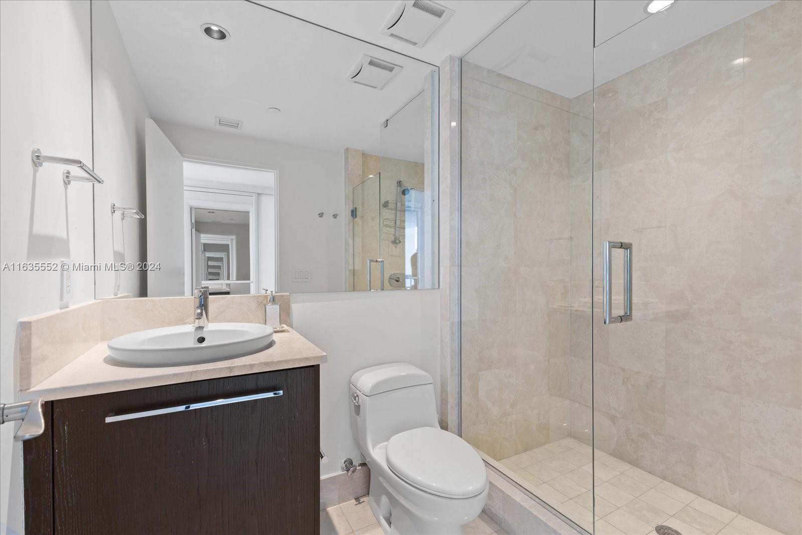 JADE OCEAN CONDO - Residential