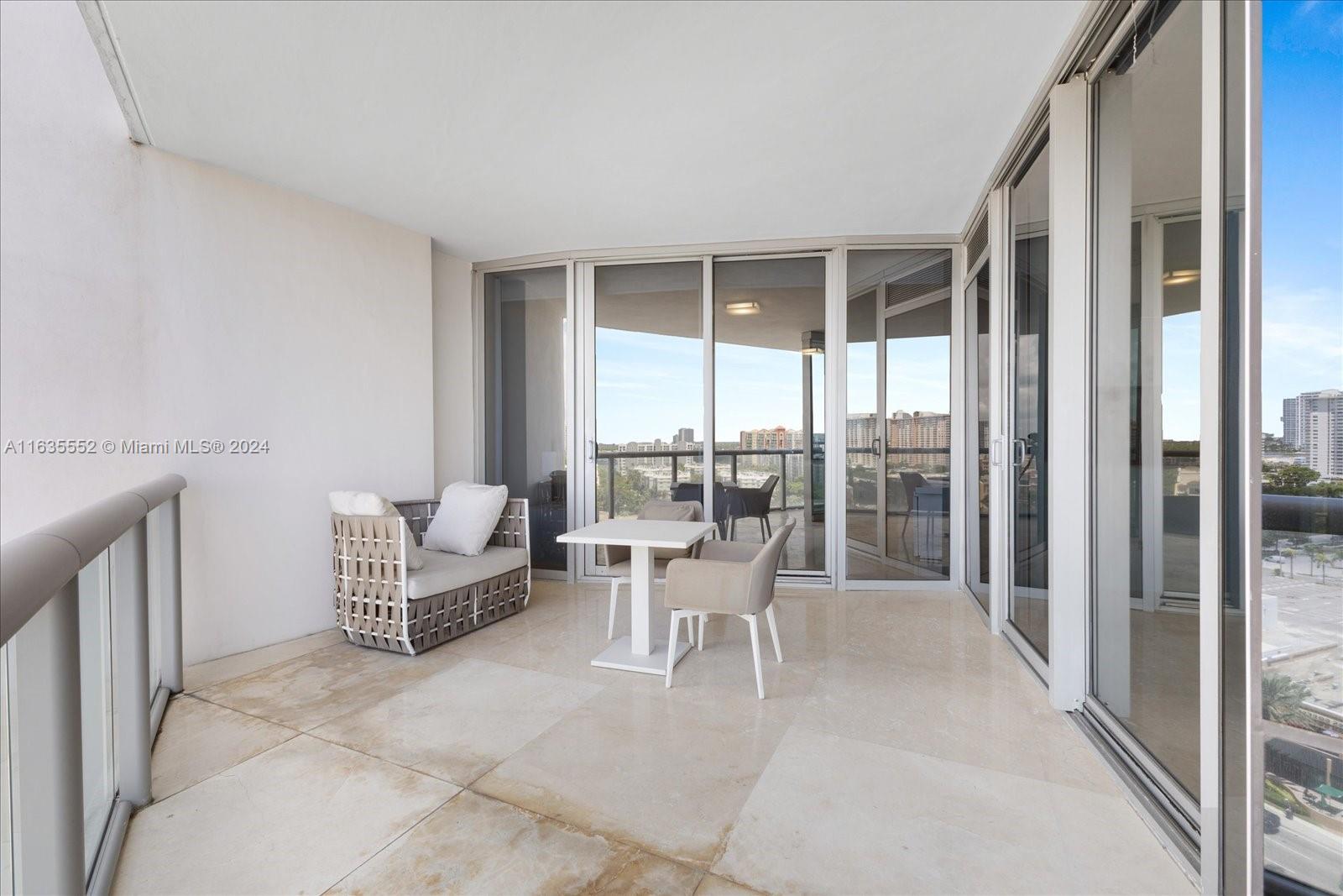 JADE OCEAN CONDO - Residential