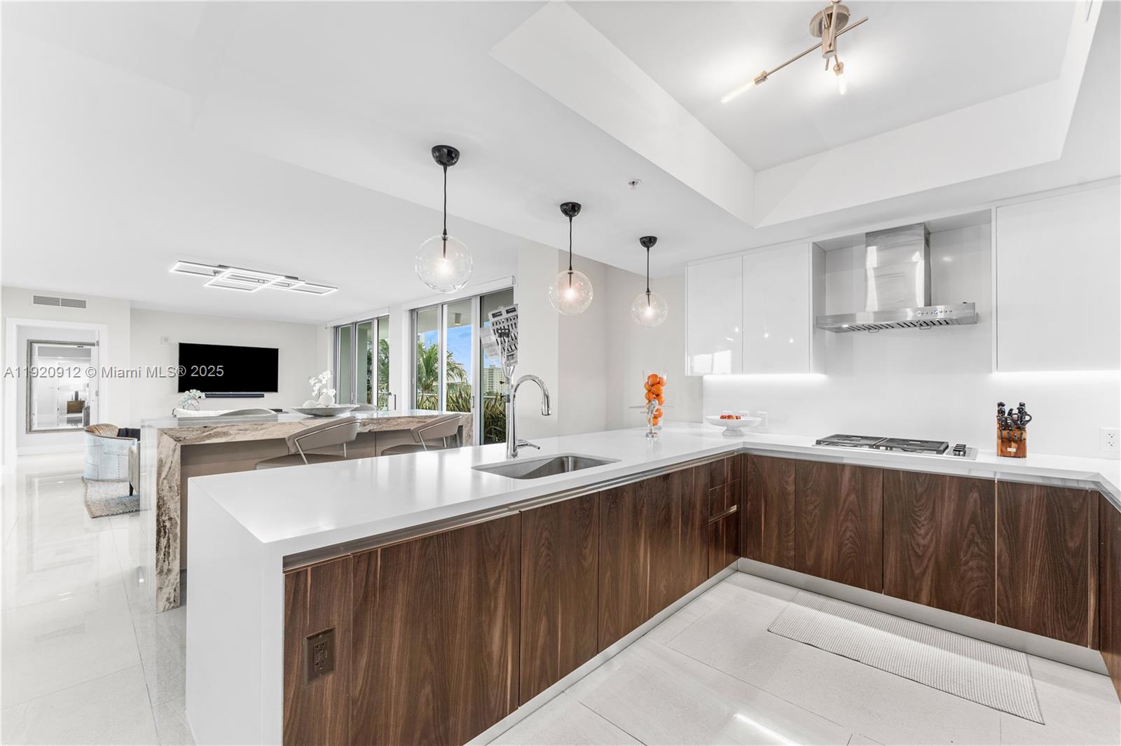 RIVA Residences - Residential Lease