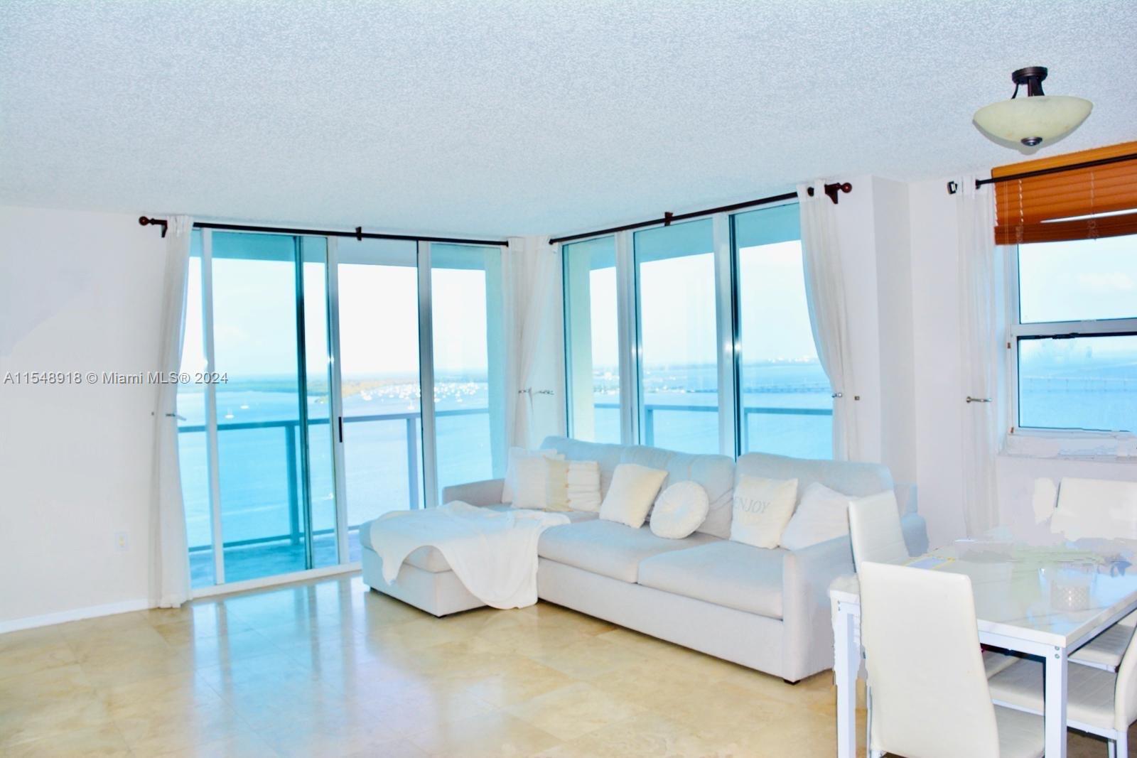 SPECTACULAR BAY VIEW FROM THIS 2 BED 2 BATH UNIT LOCATED IN THE HEART OF THE BRICKELL. WALKING DISTANCE TO BRICKELL CITY CENTER,MARY BRICKELL VILLAGE SHOPS AND RESTAURANTS.AMENITIES INCLUDE: POOL,GYM,SPA,TENNIS COURT,RAQUETBALL COURT,CLUB ROOM. SECURITY 24 HOURS AND MORE!
AVAILABE MAY 1 ,2024.