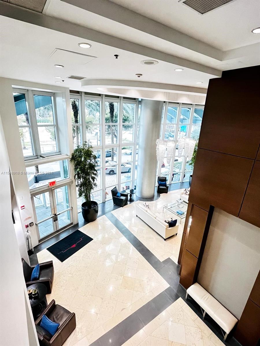 THE MARK ON BRICKELL COND - Residential Lease