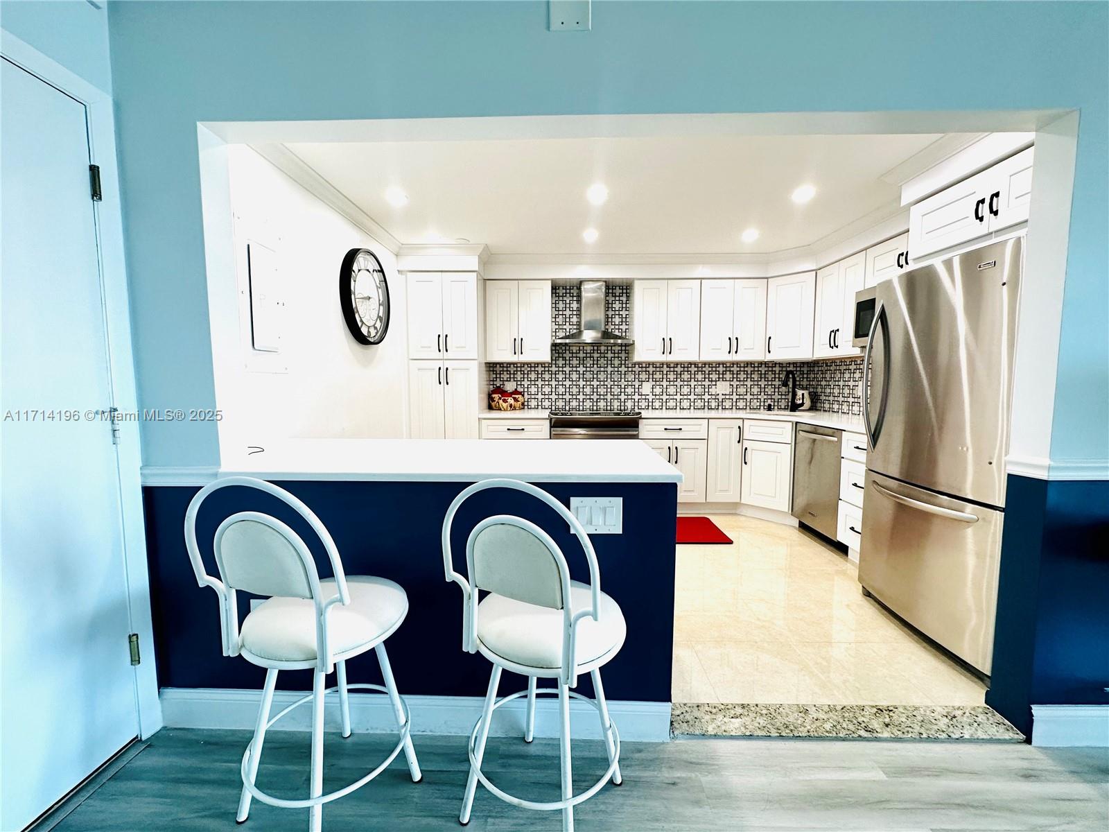 OXFORD TOWERS CONDO - Residential Lease