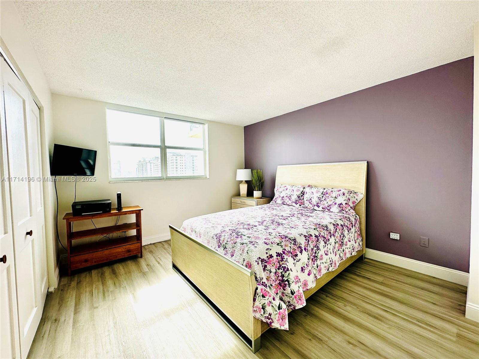 OXFORD TOWERS CONDO - Residential Lease