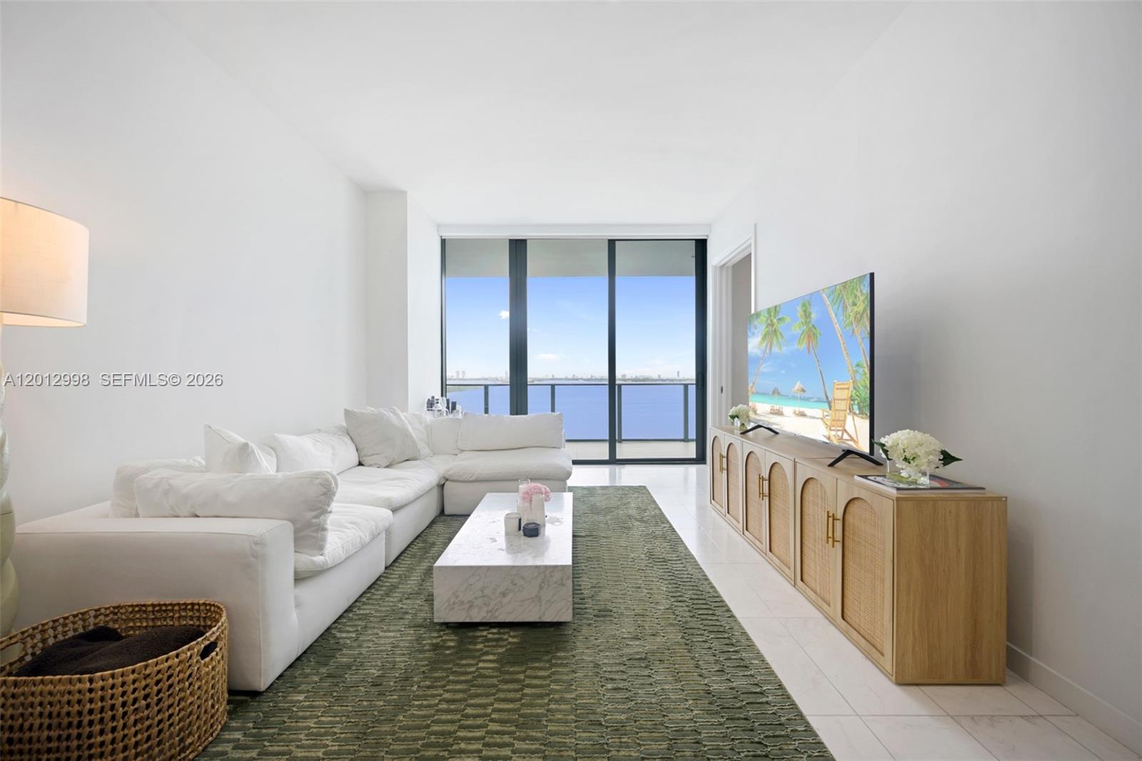 GRAN PARAISO CONDO - Residential Lease