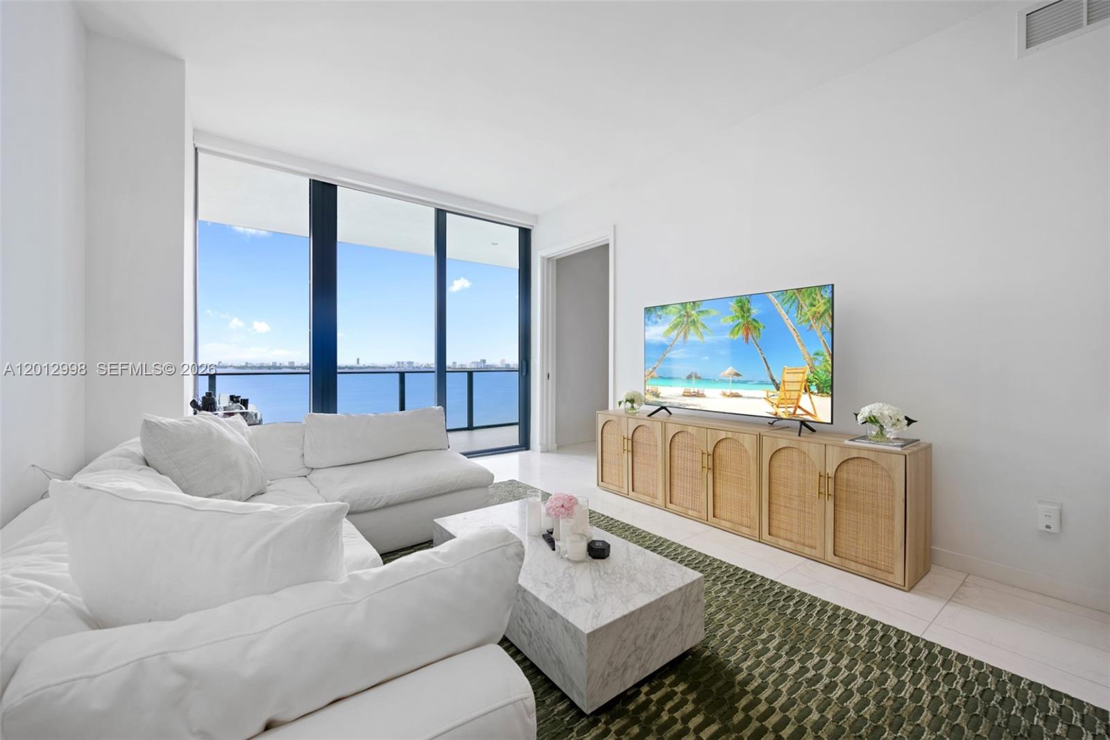 GRAN PARAISO CONDO - Residential Lease